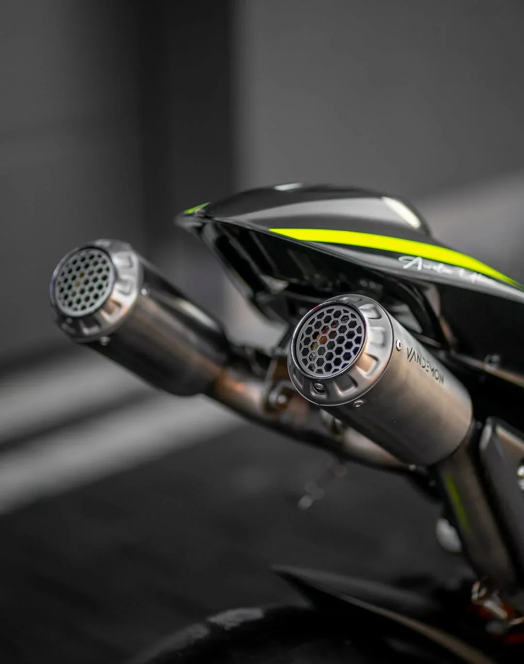 Vandemon Ducati Panigale V4 and V4S 2025-2026 High Mount Race Exhaust System DUCV4PANHMEXHMESB VA-90
