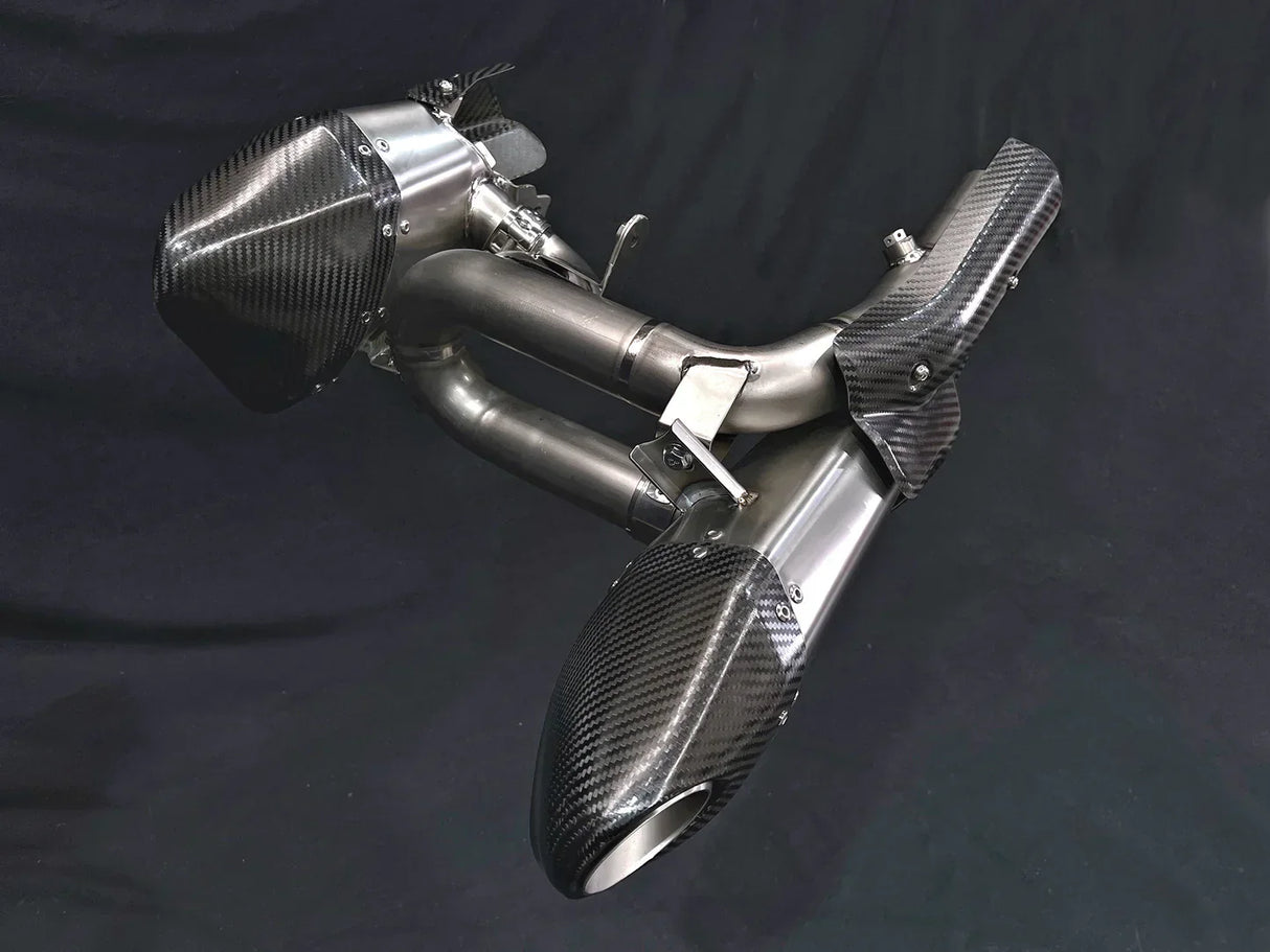 IN STOCK Vandemon Triumph Rocket 3R, GT and Storm Titanium Slip-On Mufflers 2019-2024 TRIUMROCKET3MUFC VA-1