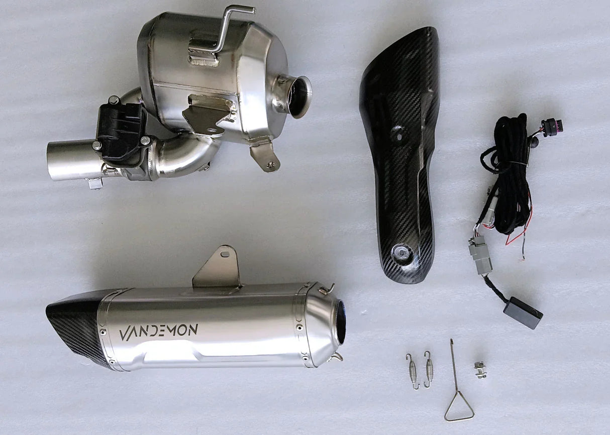 Vandemon Triumph Speed Triple 1200RS & RR Bimodal Titanium Stealth Slip-On Muffler TRIUM120SPDMUFB VA-157