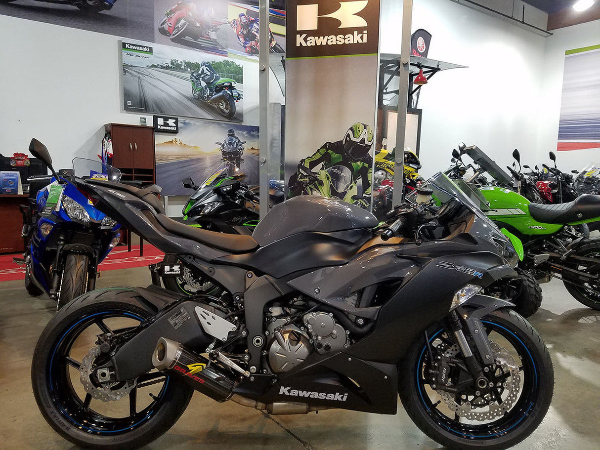 Graves Motorsports Zx-6r Cat-Back Slip-On Carbon Exhaust 2019-2024 Exk-19zx6-Cbtc