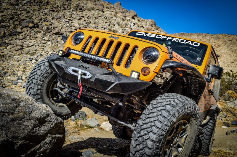 DV8 Offroad 07-18 Jeep Wrangler JK Front Aluminum Inner Fender - Black INFEND-01FB