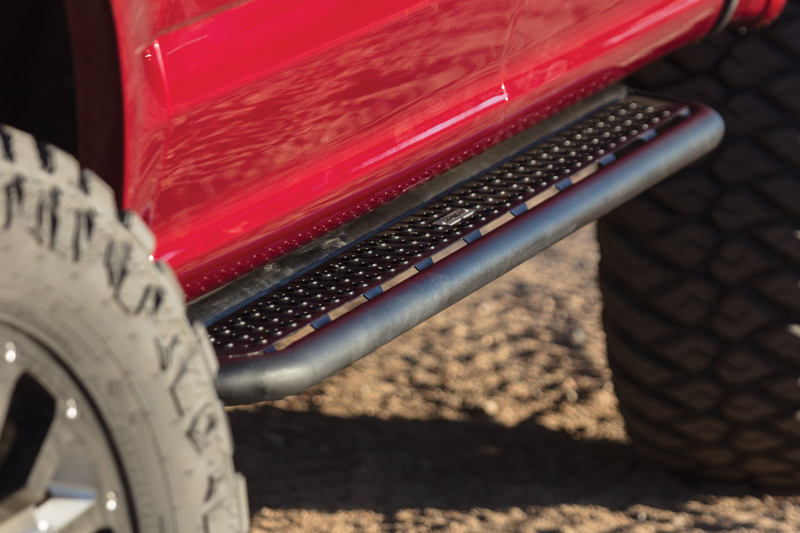 Go Rhino 15-20 Chevy Colorado Dominator Extreme D6 SideSteps Complete Kit w/SideStep + Brkts D64235T