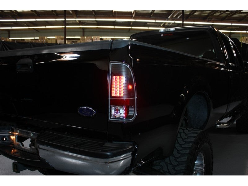 Spyder Ford F150 Styleside 97-03/F250 Version 2 LED Tail Lights Blk ALT-YD-FF15097-LED-G2-BK 5029133