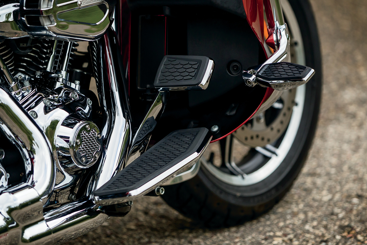 KURYAKYN Hex Driver Floorboards - Chrome 5900