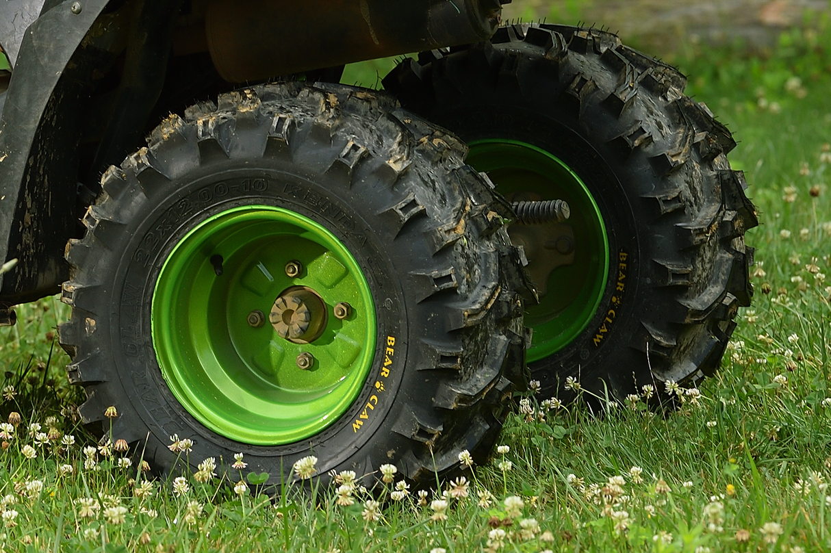 KENDA Tire - K299 Bearclaw - Front/Rear - 22x12.00-10 - 6 Ply 082991081C1