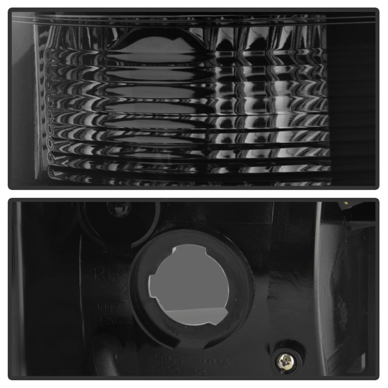 Spyder 07-13 Silverado (Will Not Work w/2010 921 Bulb)V3 Tail Lights Blk Smk ALT-YD-CS07V3-LBLED-BSM 5084095