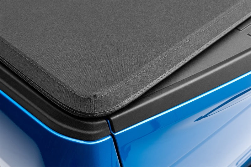 Lund 16-23 Toyota Tacoma (5ft. Bed) Genesis Elite Tri-Fold Tonneau Cover - Black 958186