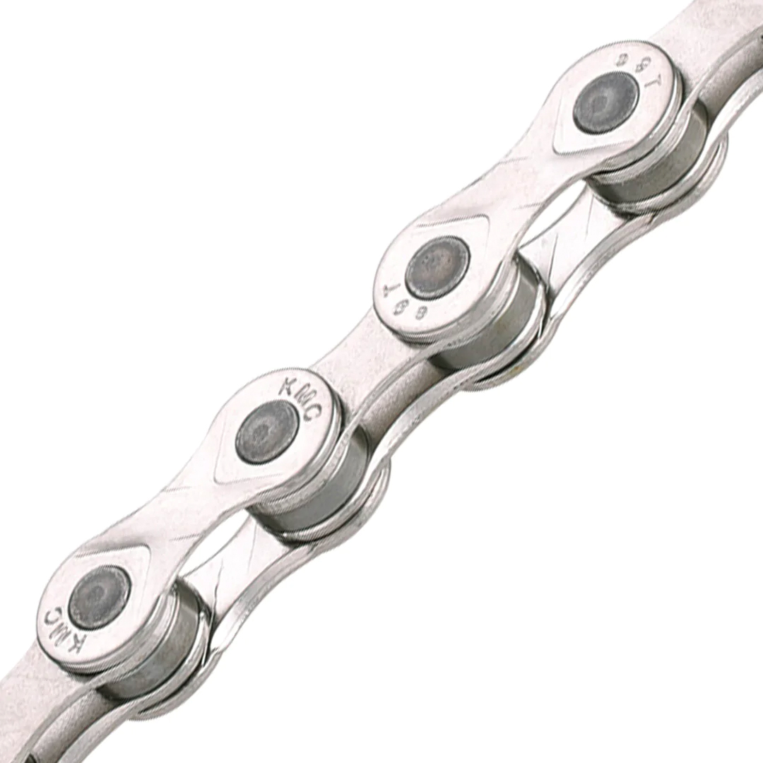KMC e9 Chain - 136 Links - Silver CN09266