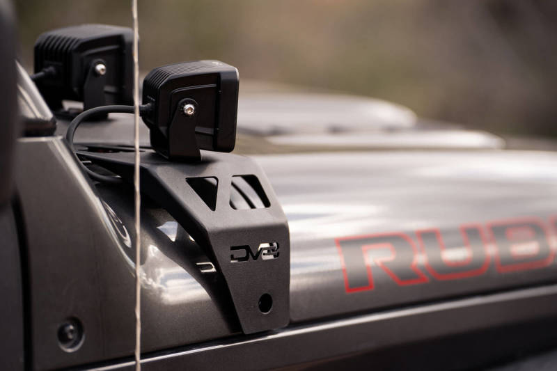 DV8 Offroad 18-22 Jeep Gladiator JT Cowl Light Bar Bracket LBJL-04
