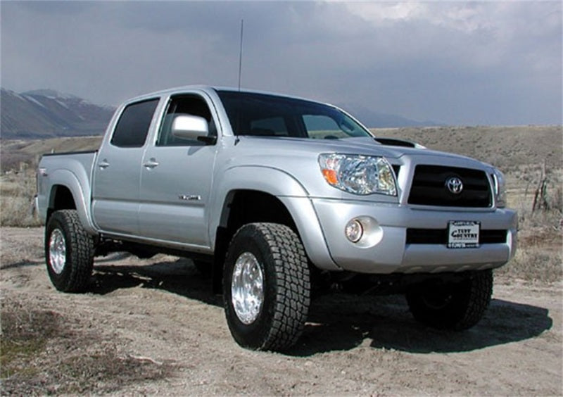 Tuff Country 05-23 Tacoma 4X4 & Prerunner 3in Lift Kt w/Uni-Ball Cntrl Arm (Excl TRD Pro No Shocks) 53910