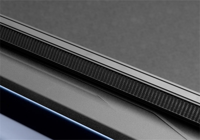 Truxedo 2020 GMC Sierra & Chevrolet Silverado 2500HD & 3500HD 6ft 9in TruXport Bed Cover 273301