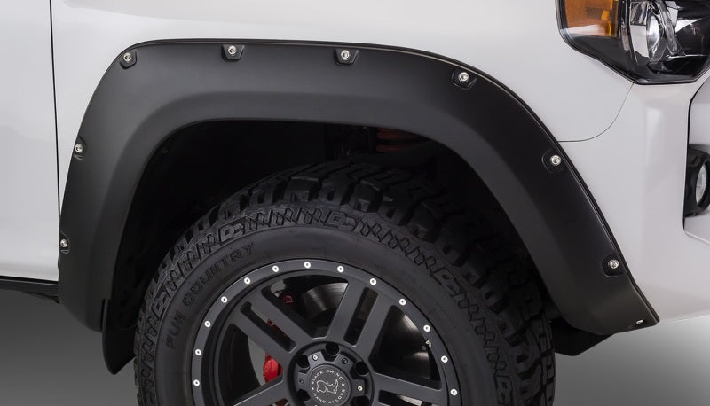 Bushwacker 14-18 Toyota 4Runner Pocket Style Flares 2pc Excludes Limited - Black 30045-02
