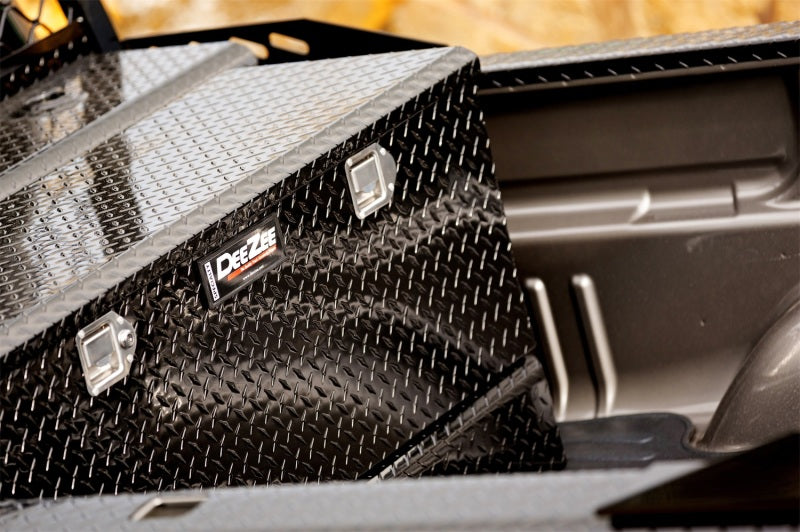 Deezee Universal Tanks - Combo Black Tread Aluminum (43 Gal) DZ 92740B