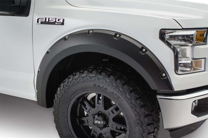 Bushwacker 15-17 Ford F-150 Styleside Pocket Style Flares 4pc 67.1/78.9/97.6in Bed - Black 20935-02