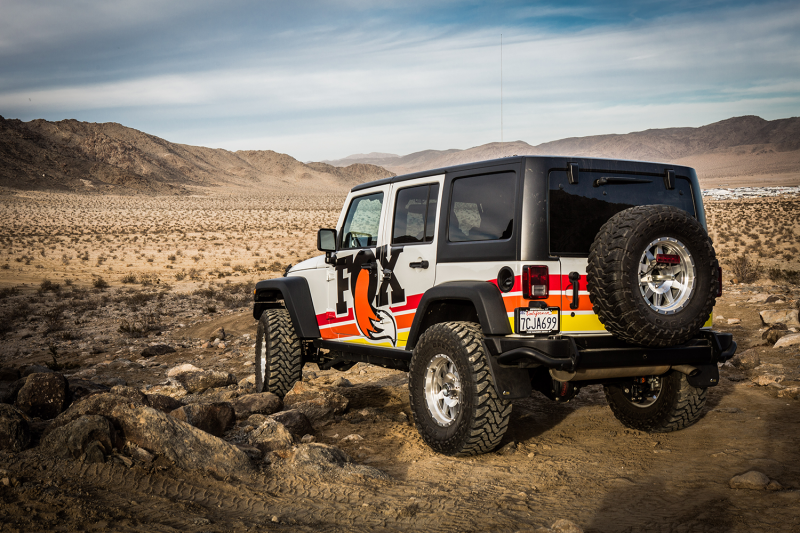 Fox 07+ Jeep JK 2.0 Performance Series 9.6in. Smooth Body Remote Res. Front Shock / 1.5-3.5in. Lift 985-24-015