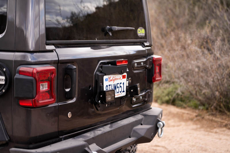 DV8 Offroad 18-22 Jeep Wrangler JL Spare Tire Delete Kit w/Light Mounts TSJL-03
