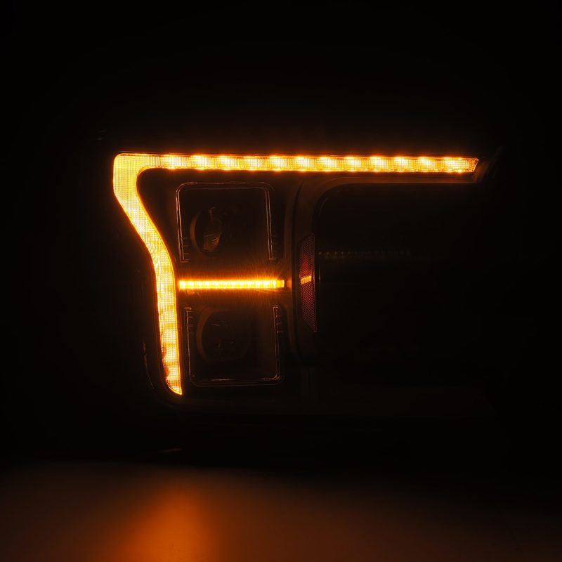 AlphaRex 18-20 Ford F-150 (Req. Conv F150 w/LED) LUXX LED Proj HL Alpha-Blk w/Actv Lt Seq Sig SB DRL 880251