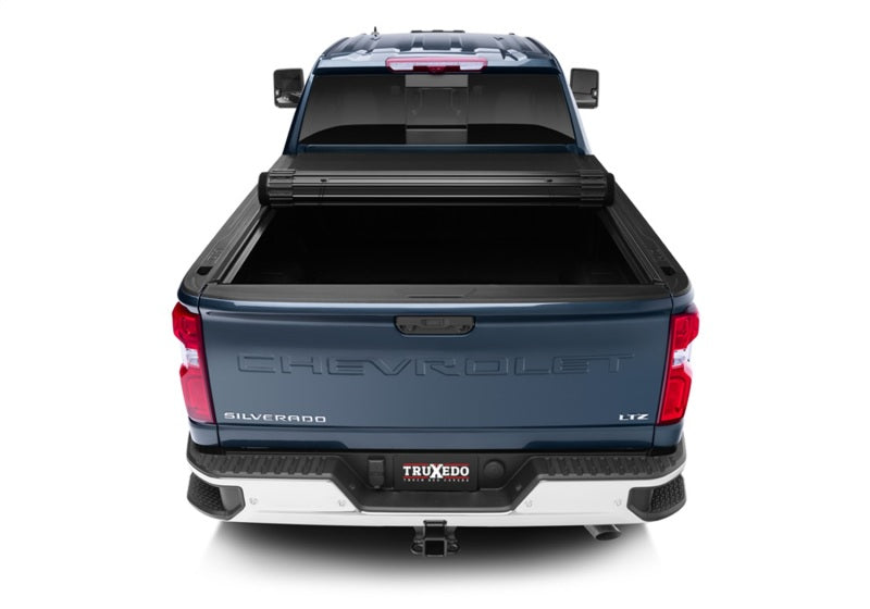 Truxedo 2020 GMC Sierra & Chevrolet Silverado 2500HD & 3500HD 6ft 9in Sentry CT Bed Cover 1573316
