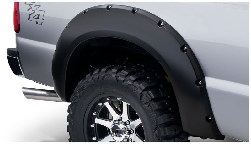 Bushwacker 08-10 Ford F-250 Super Duty Styleside Pocket Style Flares 4pc 81.0/96.0in Bed - Black 20917-02