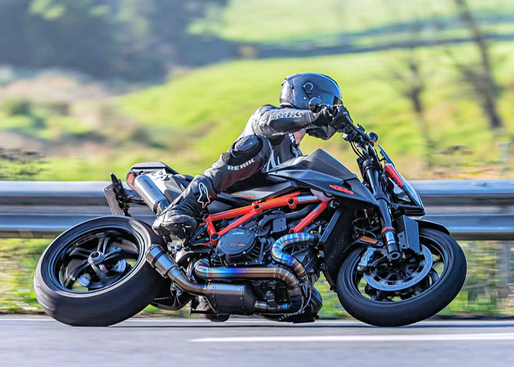 Vandemon KTM Superduke 1290/1390R/RR Twin Shot Titanium Exhaust System KTM129SDTIEXHPB VA-63