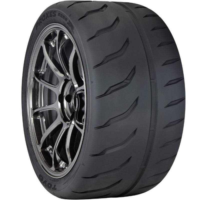 Toyo Proxes R888R Tire - 235/35ZR19 91Y 103840