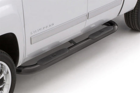 Lund 15-17 Chevy Colorado Crew Cab 4in. Oval Curved Steel Nerf Bars - Black 23440360