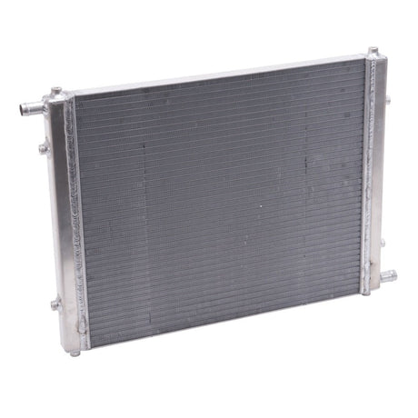 Edelbrock Heat Exchanger Single Pass Single Row 31 000 Btu/Hr 22In W X 16 5In H X 1 5In D Silver 15405
