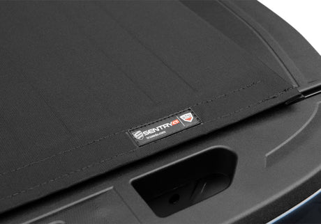 Truxedo 2020 GMC Sierra & Chevrolet Silverado 2500HD & 3500HD 6ft 9in Sentry CT Bed Cover 1573316