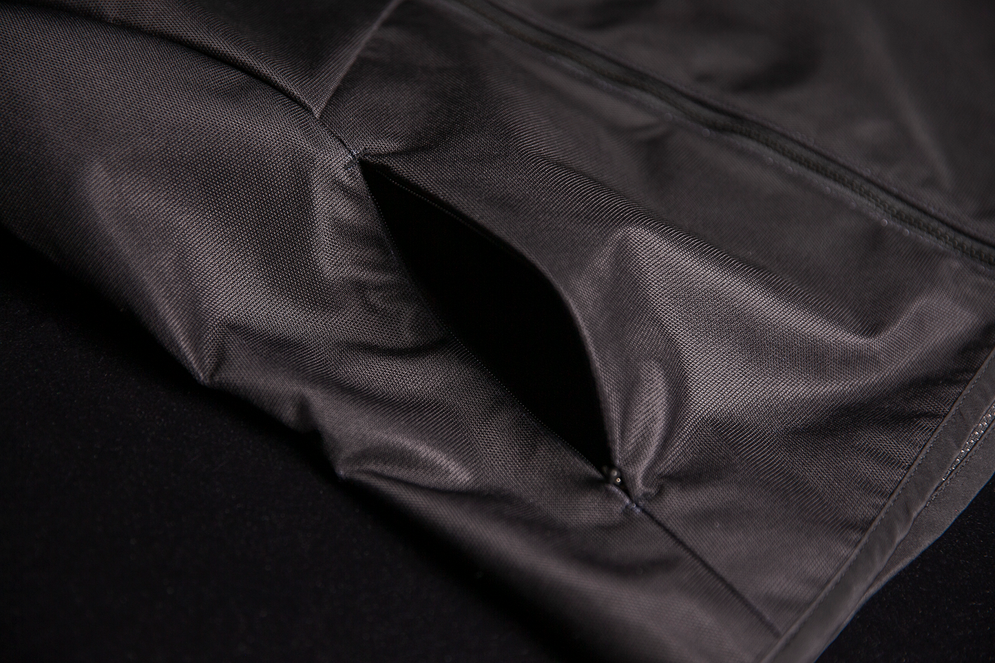 ICON Women's Airform Jacket - Black - 2XL 2822-1404