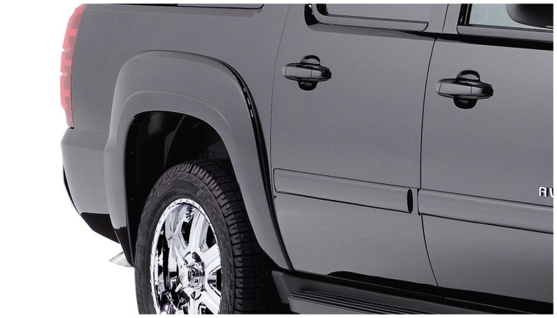Bushwacker 07-13 Chevy Avalanche OE Style Flares 4pc - Black 40933-02