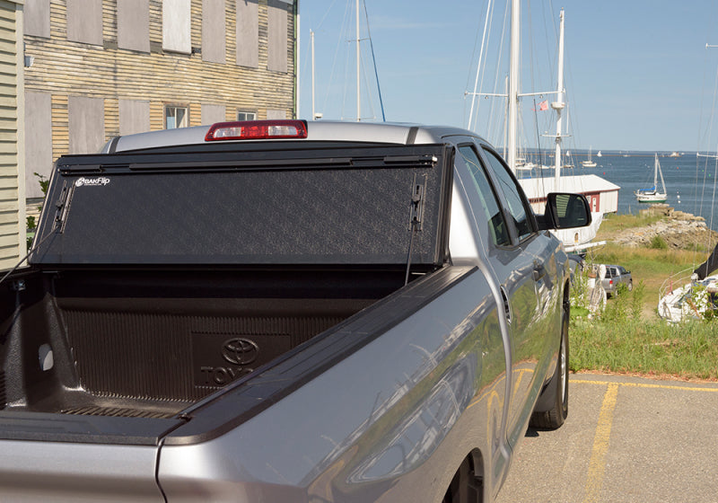 BAK 07-20 Toyota Tundra 5ft 6in Bed BAKFlip G2 226409