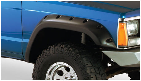 Bushwacker 84-01 Jeep Cherokee Cutout Style Flares 4pc Fits 2-Door Sport Utility Only - Black 10912-07