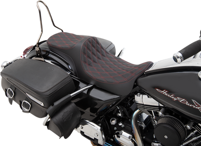 DRAG SPECIALTIES Asiento para 2 personas Predator III - Doble diamante - Hilo rojo 0801-1306