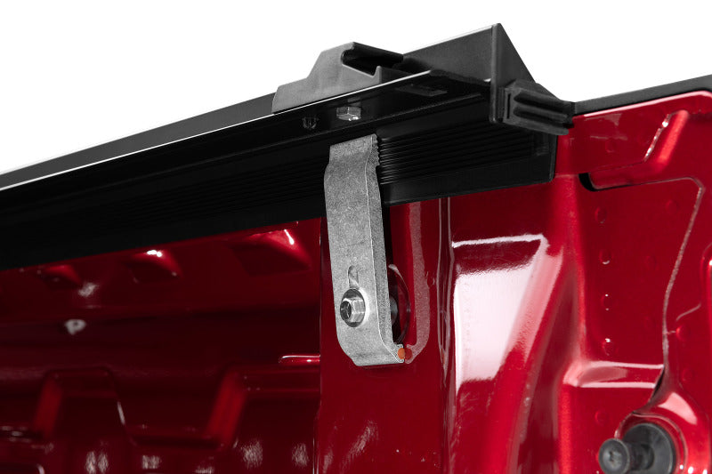 Lund 07-17 Chevy Silverado 1500 (8ft. Bed) Genesis Roll Up Tonneau Cover - Black 96094