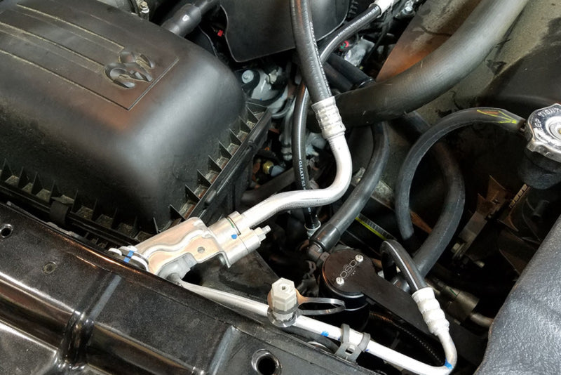 J&L 09-18 Ram 1500 5.7L Passenger Side Oil Separator 3.0 - Black Anodized 3065P-B