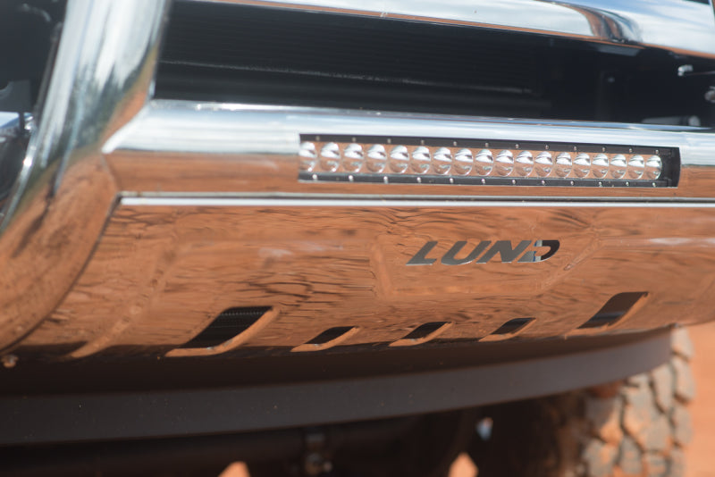 Lund 10-17 Dodge Ram 2500 Bull Bar w/Light & Wiring - Polished 47021205