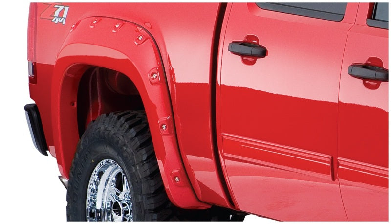 Bushwacker 07-14 GMC Sierra 2500 HD Fleetside Boss Pocket Style Flares 2pc 78.7/97.6in Bed - Black 40085-02