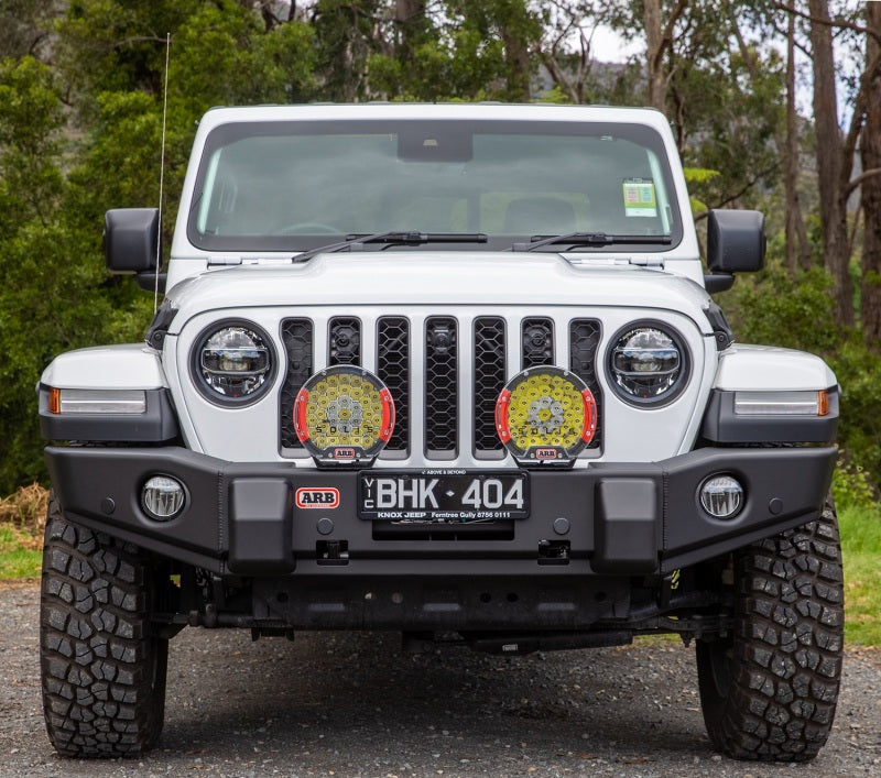ARB 87-96 Jeep Wrangler YJ/ 97-06 Jeep Wrangler TJ Multi-fit Winch Bumper 3450150