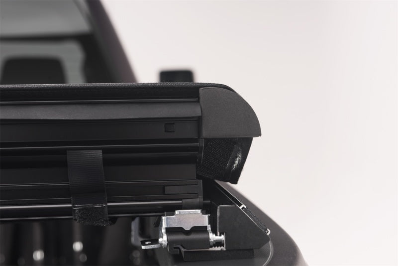 Truxedo 14-18 GMC Sierra & Chevrolet Silverado 1500 6ft 6in TruXport Bed Cover 272001