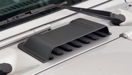 Bushwacker 98-18 Jeep Wrangler Trail Armor Hood Scoop (Textured Tpo) - Black 15002