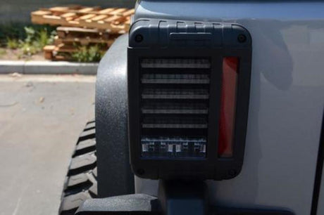 DV8 Offroad 07-18 Jeep Wrangler JK Horizontal LED Tail Light TLJK-01