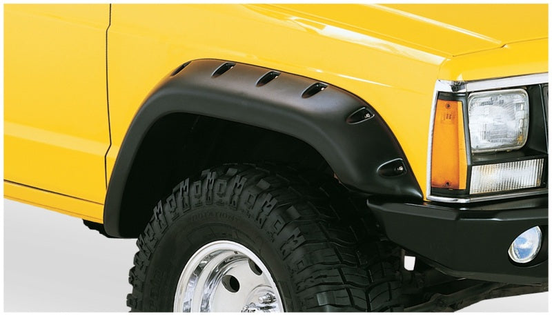 Bushwacker 84-01 Jeep Cherokee Cutout Style Flares 4pc Fits 2-Door Sport Utility Only - Black 10912-07
