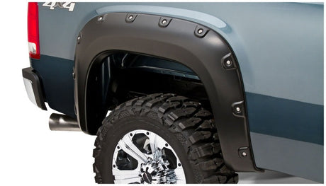 Bushwacker 07-10 GMC Sierra 3500 Fleetside Boss Pocket Style Flares 4pc Excludes Dually - Black 40943-02
