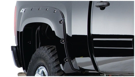 Bushwacker 07-13 Chevy Silverado 1500 Fleetside Pocket Style Flares 4pc 69.3in Bed - Black 40942-02
