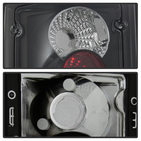 Spyder Ford Excursion 00-06/Econoline 150/250/350/450/550 95-06 Euro Tail Lights Blk ALT-YD-FEC00-BK 5002914