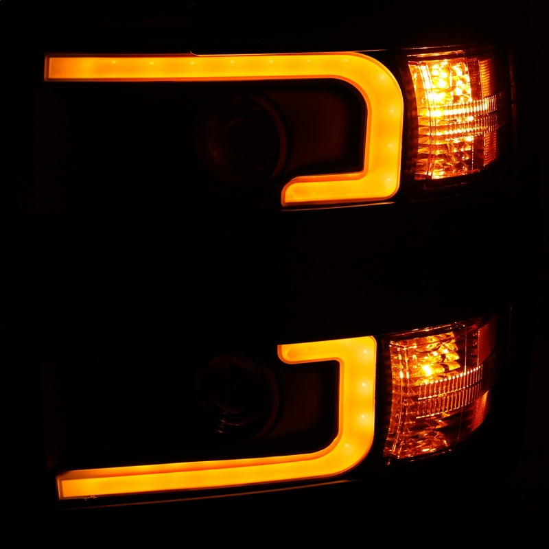 ANZO Projector Headlights 15-17 Chevrolet Silverado 2500HD / 3500HD Black w/ Black Rim 111364