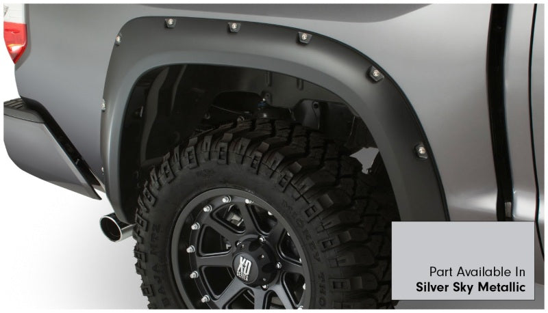 Bushwacker 16-18 Toyota Tundra Fleetside Pocket Style Flares 4pc 66.7/78.7/97.6in Bed - Silver Sky 30918-53