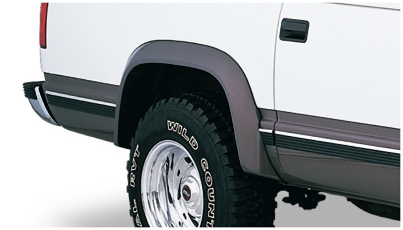 Bushwacker 88-99 Chevy C1500 Extend-A-Fender Style Flares 4pc - Black 40901-01