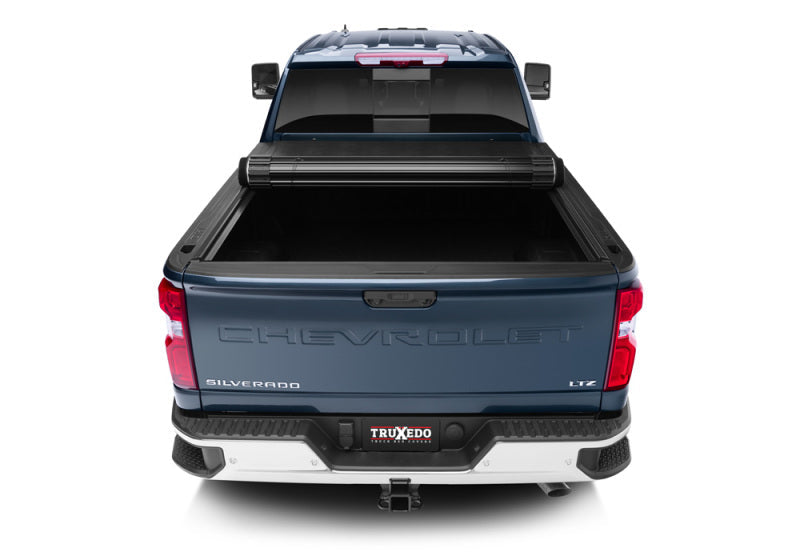 Truxedo 2020 GMC Sierra & Chevrolet Silverado 2500HD & 3500HD 6ft 9in Sentry Bed Cover 1573301