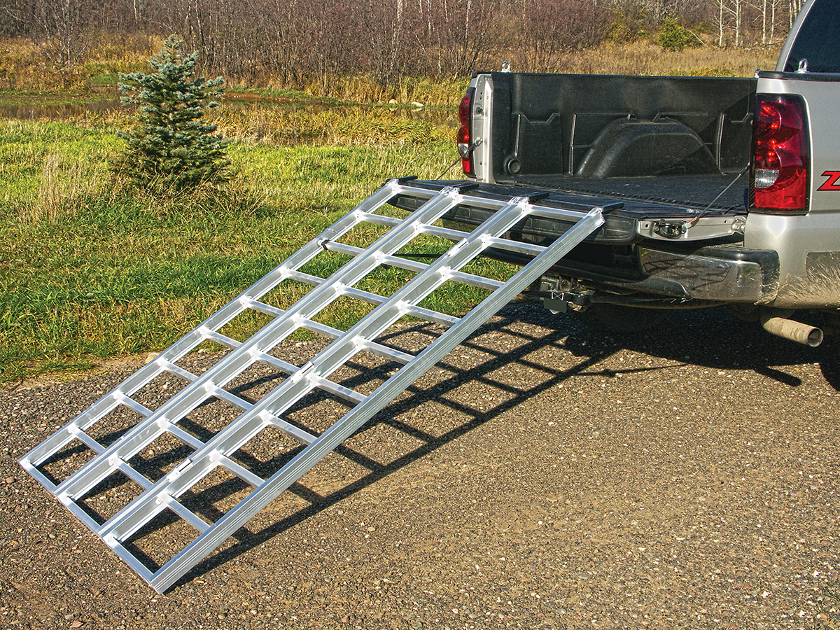 YUTRAX Tri-Fold Ramp - 50" x 78" TX104